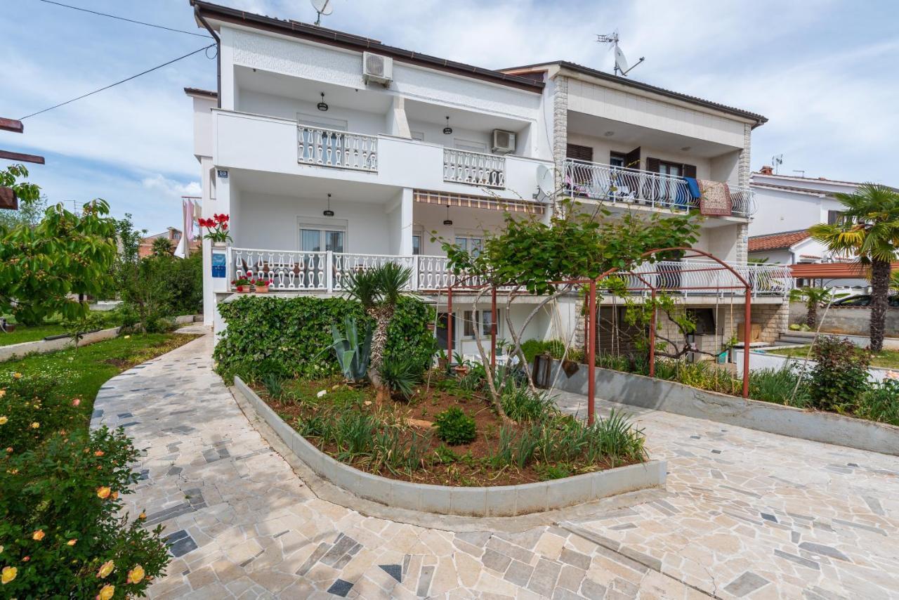 Apartment Sofia * Porec